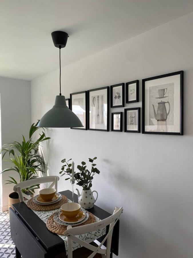 이코드레로스비노스 Apartamento Acogedor En El Norte De La Isla 아파트 외부 사진