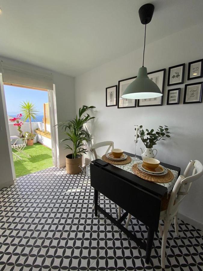 이코드레로스비노스 Apartamento Acogedor En El Norte De La Isla 아파트 외부 사진